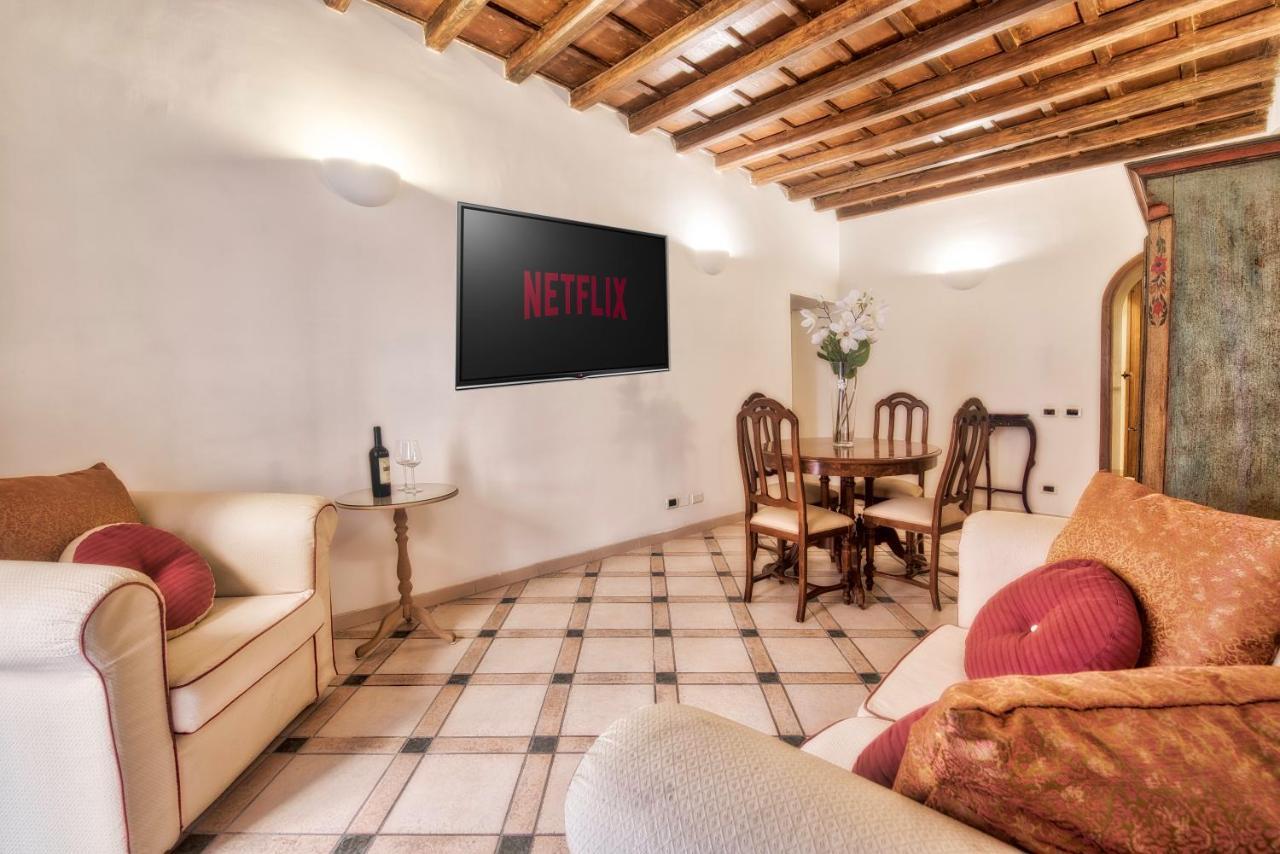 Cozy Navona Apartment Rome Bagian luar foto