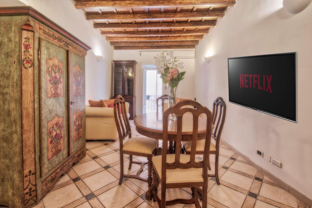 Cozy Navona Apartment Rome Bagian luar foto